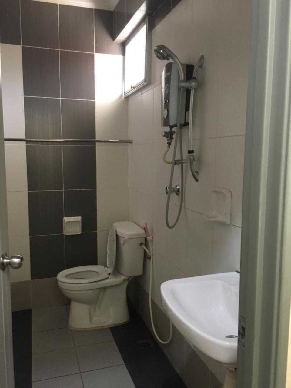 Hotel Morning Glory Kudat Ngoại thất bức ảnh